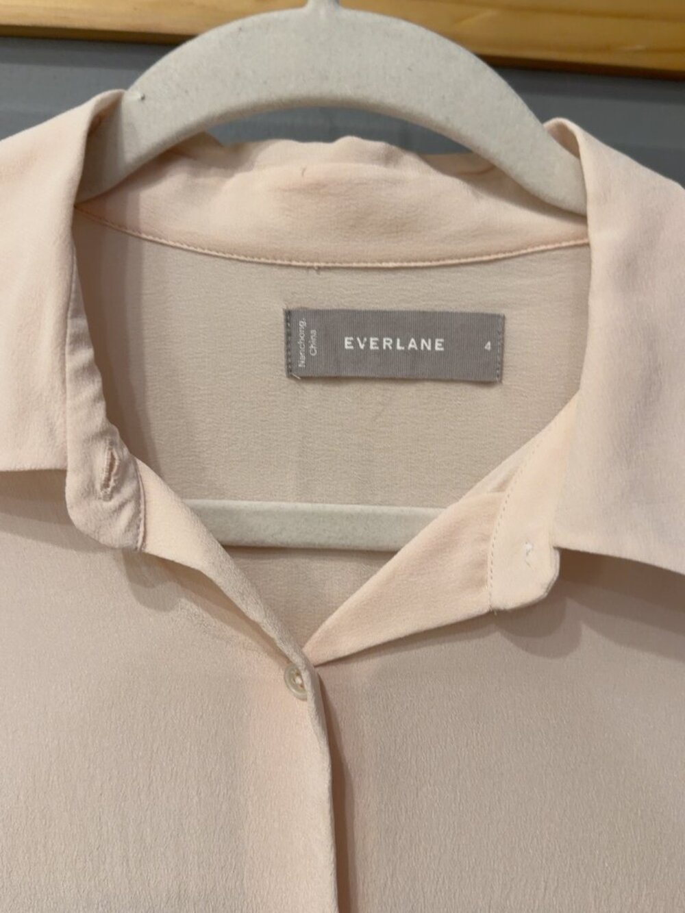 Everlane 100% Silk Blush Pink Oversized Button Down Shirt Size 4 - Picture 3 of 6